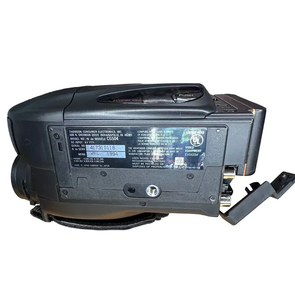 1994 General Electric GE VHS-C Camcorder CG506 & Case Charger Power Adapter